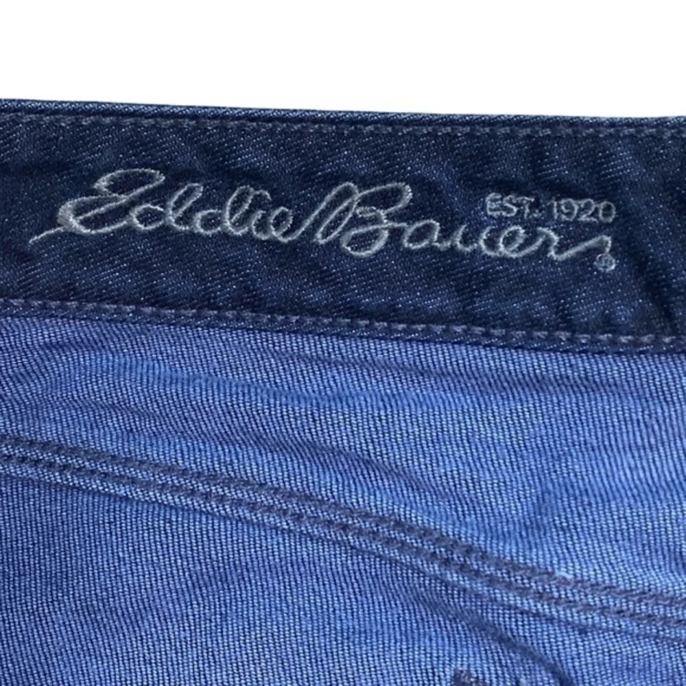 Eddie‎ Bauer Women’s Modern Fit Jeans Sz. 6R